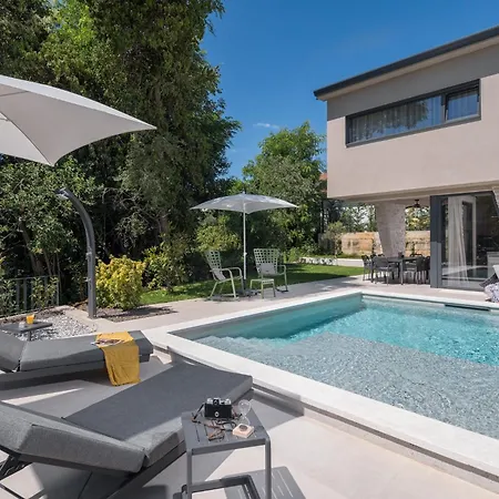 Villa Tarita *