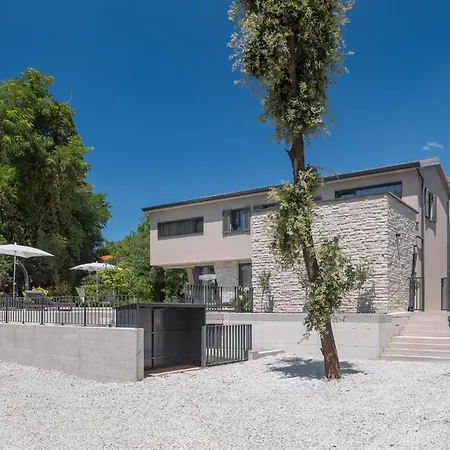 Tarita Villa Porec